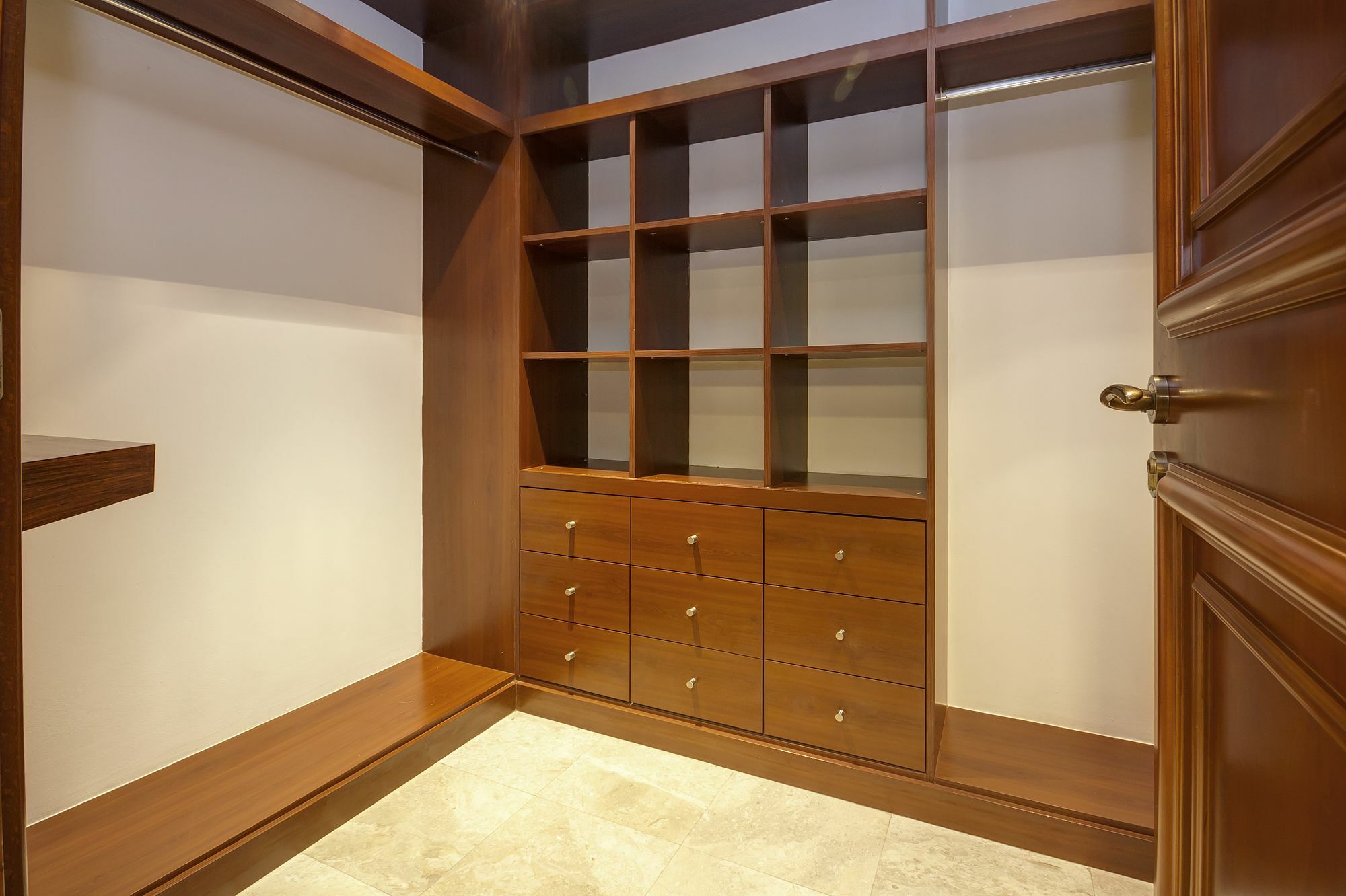 Beachfront Two Bedrooms On Palm Jumeirah By Deluxe Holiday Homes Дубай Екстериор снимка