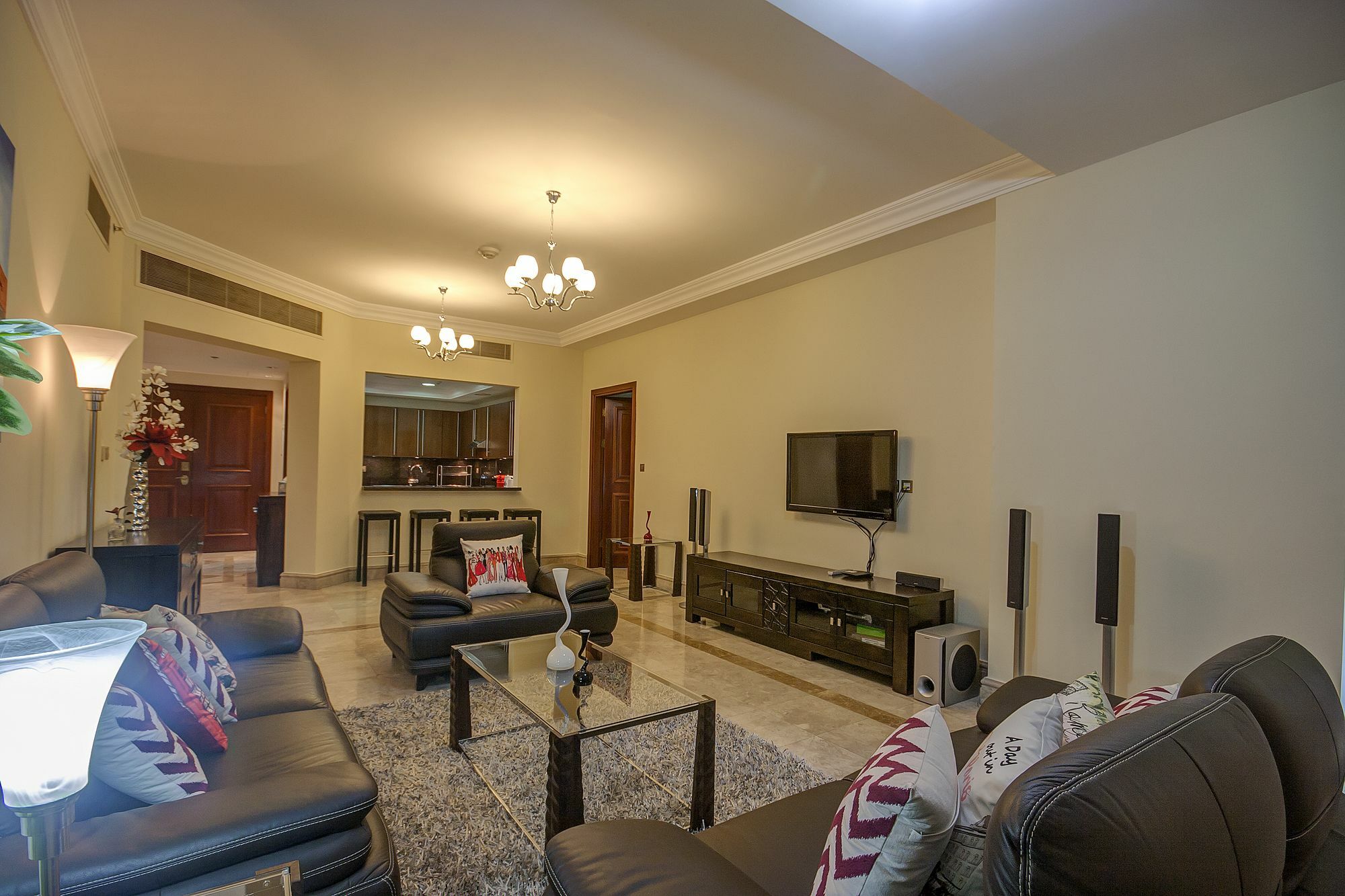 Beachfront Two Bedrooms On Palm Jumeirah By Deluxe Holiday Homes Дубай Екстериор снимка